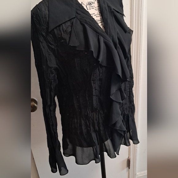 Notations black, ruffled top with sequins. - Picture 7 of 10